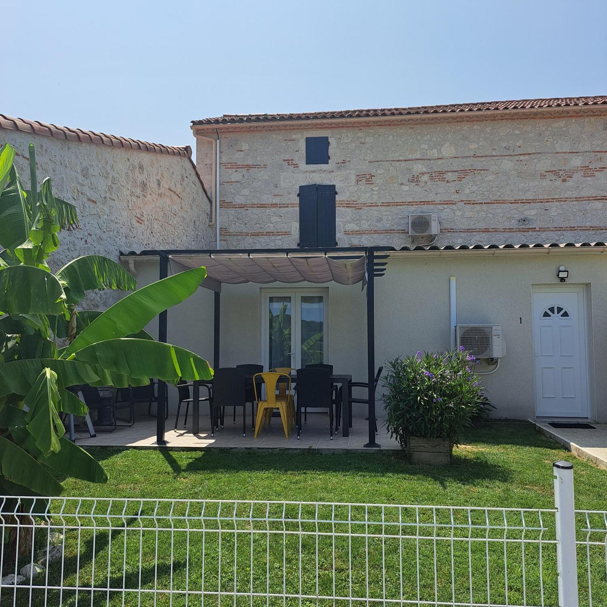 Le Domaine Vesque Saint-Pierre-de-Clairac Exterior foto